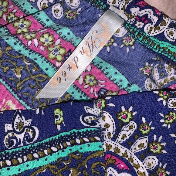 Andrée Paisley Strapless Floral Romper - Picture 9 of 11